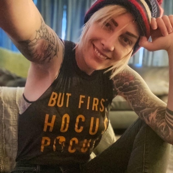 Meet your Posher, Jeré jj - Picture 2 of 2